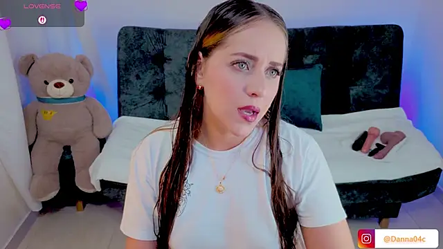 DannaCouper  online show from 03/27/26, 10:48