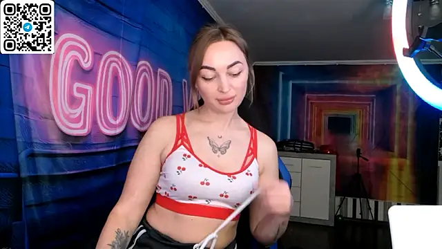 Snapshot of Vellora_ chatting on 05/20/26, 09:37 Vellora online show from 05/20/26, 09:37