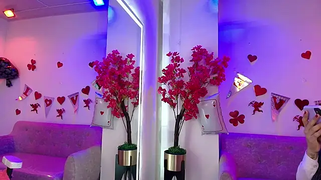 Maddie T18 online show from 02/12/26, 11:49