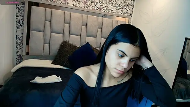 Emily  Cute   online show from 02/27/26, 09:04