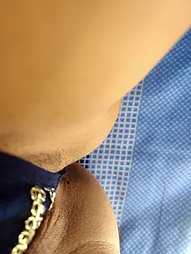 Snapshot of Brissperu18 chatting on 03/21/26, 03:44 Brissperu18 online show from 03/21/26, 03:44