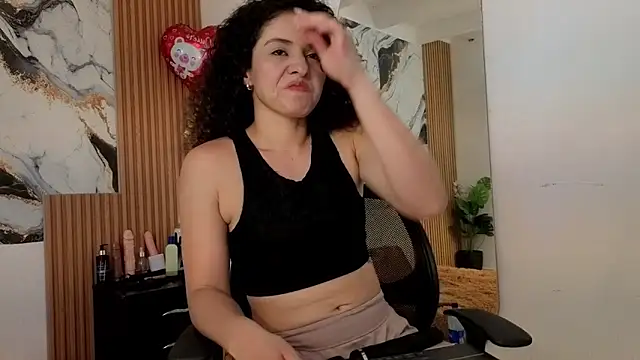 sky love12 online show from 02/27/26, 07:25