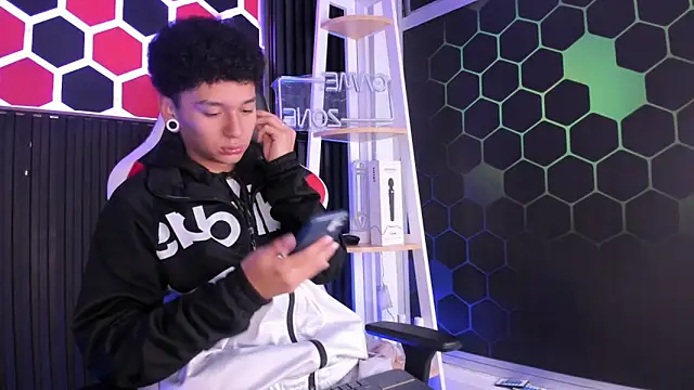 David Banks  online show from 04/09/26, 12:32