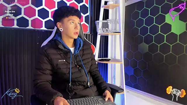 David Banks  online show from 04/20/26, 12:30