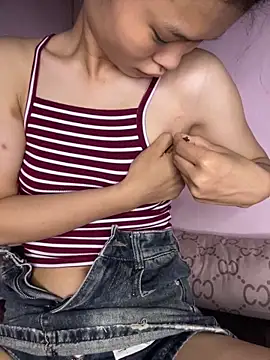 siting00 online show from 04/22/26, 01:56