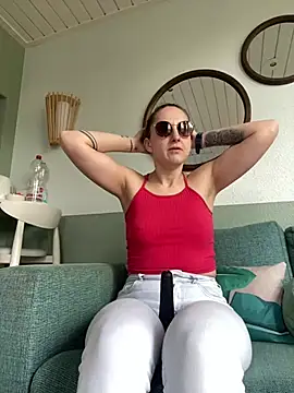 PicNic69x online show from 04/16/26, 12:50