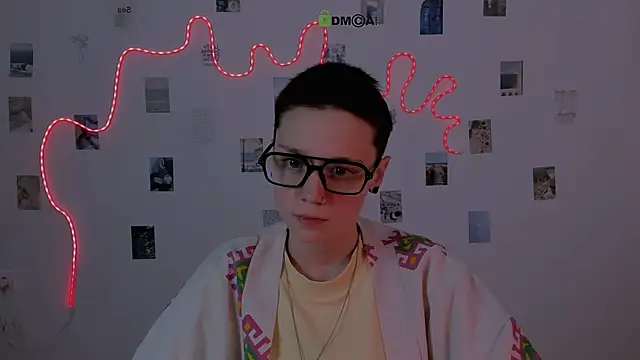 emi fade online show from 02/05/26, 01:49