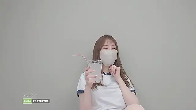 Snapshot of Piko_crystal chatting on 02/06/26, 11:13 Piko crystal online show from 02/06/26, 11:13