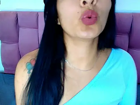 Melannyy   online show from 06/09/26, 04:24