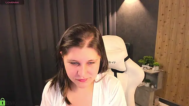 helenahoff online show from 03/12/26, 03:56