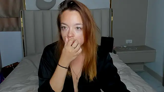 stellaa quenn online show from 03/16/26, 12:17