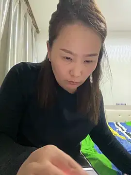 Youyou 12 online show from 03/09/26, 12:42