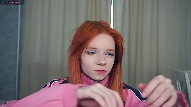 TarynPalek online show from 02/06/26, 06:29