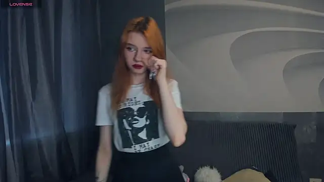TarynPalek online show from 07/20/26, 08:06