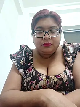 Elie Hallway online show from 02/06/26, 07:06