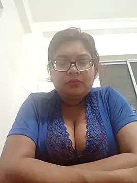 Elie Hallway online show from 02/15/26, 09:00