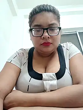 Elie Hallway online show from 04/03/26, 06:50