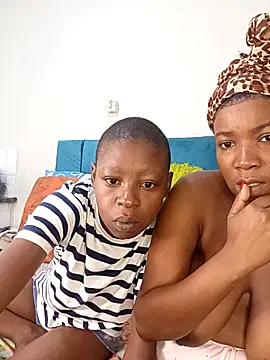 Snapshot of CuteBeibFace chatting on 03/06/26, 08:44 CuteBeibFace online show from 03/06/26, 08:44