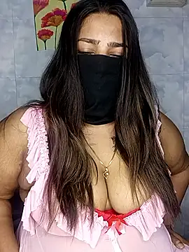 Snapshot of Cute_G chatting on 03/12/26, 05:19 Cute G online show from 03/12/26, 05:19