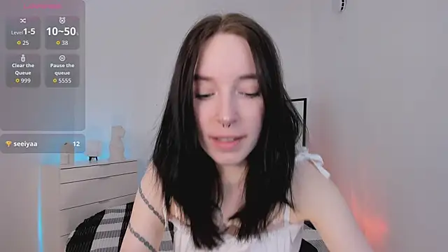 DearKate  online show from 04/18/26, 02:54