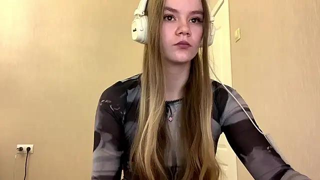 AgnesShy  online show from 03/03/26, 08:09