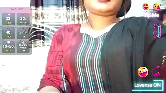 Snapshot of Nusrat_Faria chatting on 07/21/26, 03:09 Nusrat Faria online show from 07/21/26, 03:09