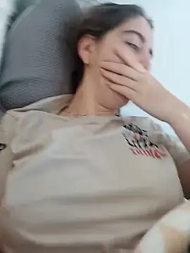 laparejaideal08 online show from 02/12/26, 10:32