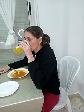 laparejaideal08 online show from 03/09/26, 06:56