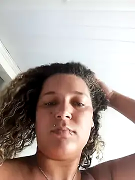 LoiraQuente69 online show from 02/11/26, 11:59
