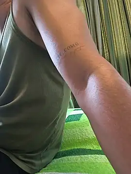 logan-31 online show from 02/15/26, 10:06