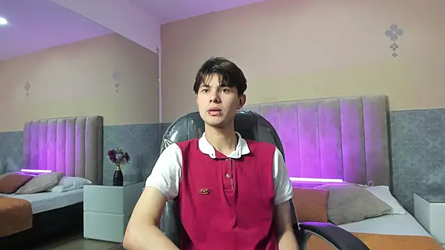 Derek Sinn online show from 03/10/26, 07:52