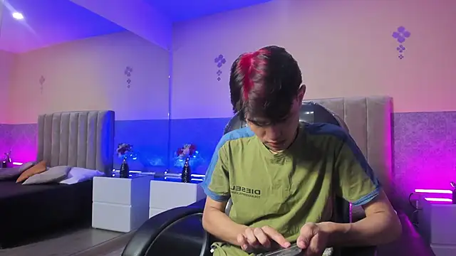 Derek Sinn online show from 03/29/26, 01:11