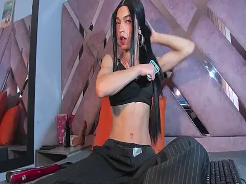 MeghanQueen   online show from 02/06/26, 04:17