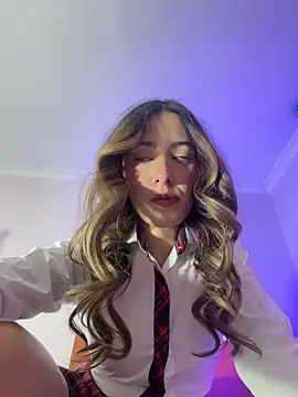 kloe  t18 online show from 02/16/26, 02:24