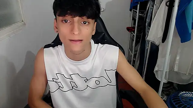 BOY 0914 online show from 02/19/26, 04:30