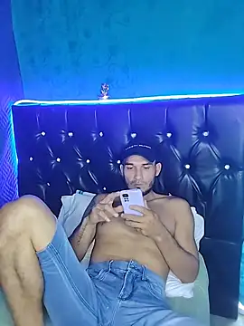 junior men22 online show from 02/14/26, 01:52