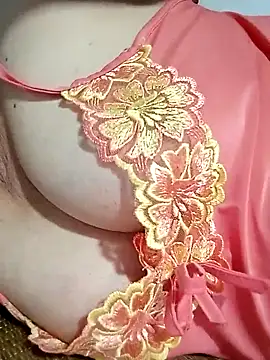 Hana-lovee online show from 03/04/26, 09:43