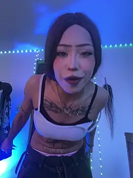 suky pou online show from 02/11/26, 04:01