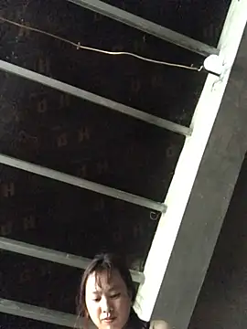 honeyyy110 online show from 02/11/26, 03:11