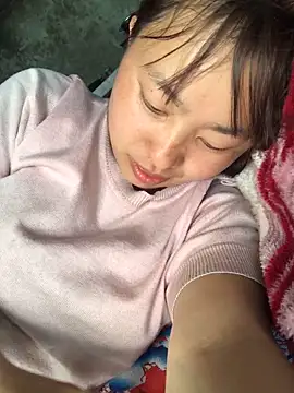 honeyyy110 online show from 02/26/26, 06:01