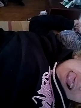 tuhardsexy online show from 04/23/26, 02:08