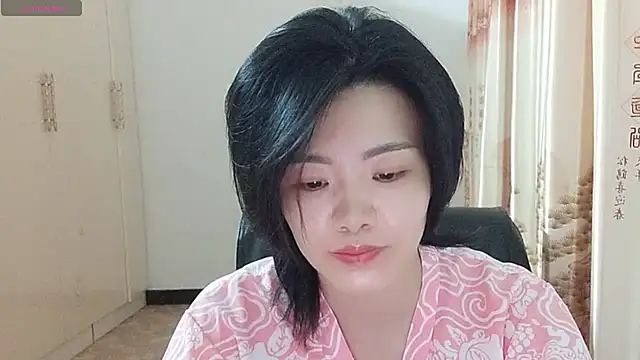 Snapshot of Nikishine chatting on 05/16/26, 02:27 Nikishine online show from 05/16/26, 02:27