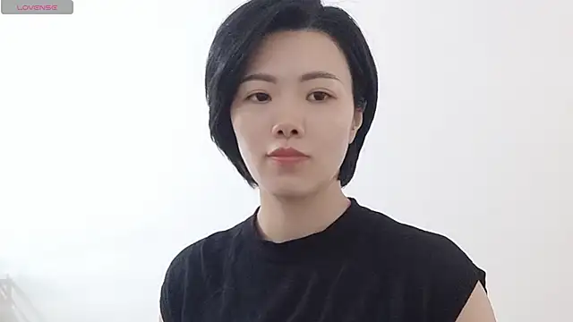 Snapshot of Nikishine chatting on 06/12/26, 04:00 Nikishine online show from 06/12/26, 04:00
