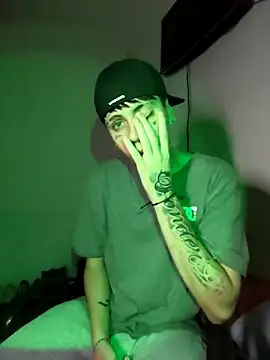 sableye21 online show from 04/14/26, 03:56