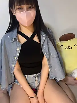 Mitsuki  jp online show from 04/18/26, 10:08