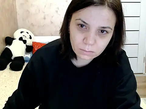 LorraGrey online show from 02/17/26, 06:54