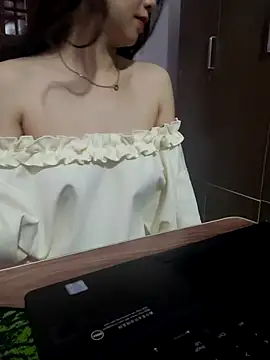 NinaKey online show from 04/14/26, 08:09