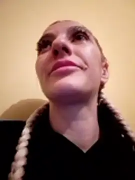 LannaQuinn online show from 02/18/26, 06:48