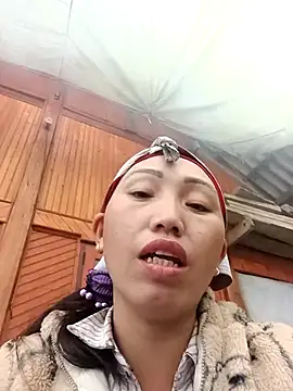 hot-luna- online show from 02/02/26, 01:15