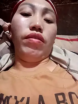 hot-luna- online show from 03/07/26, 12:13